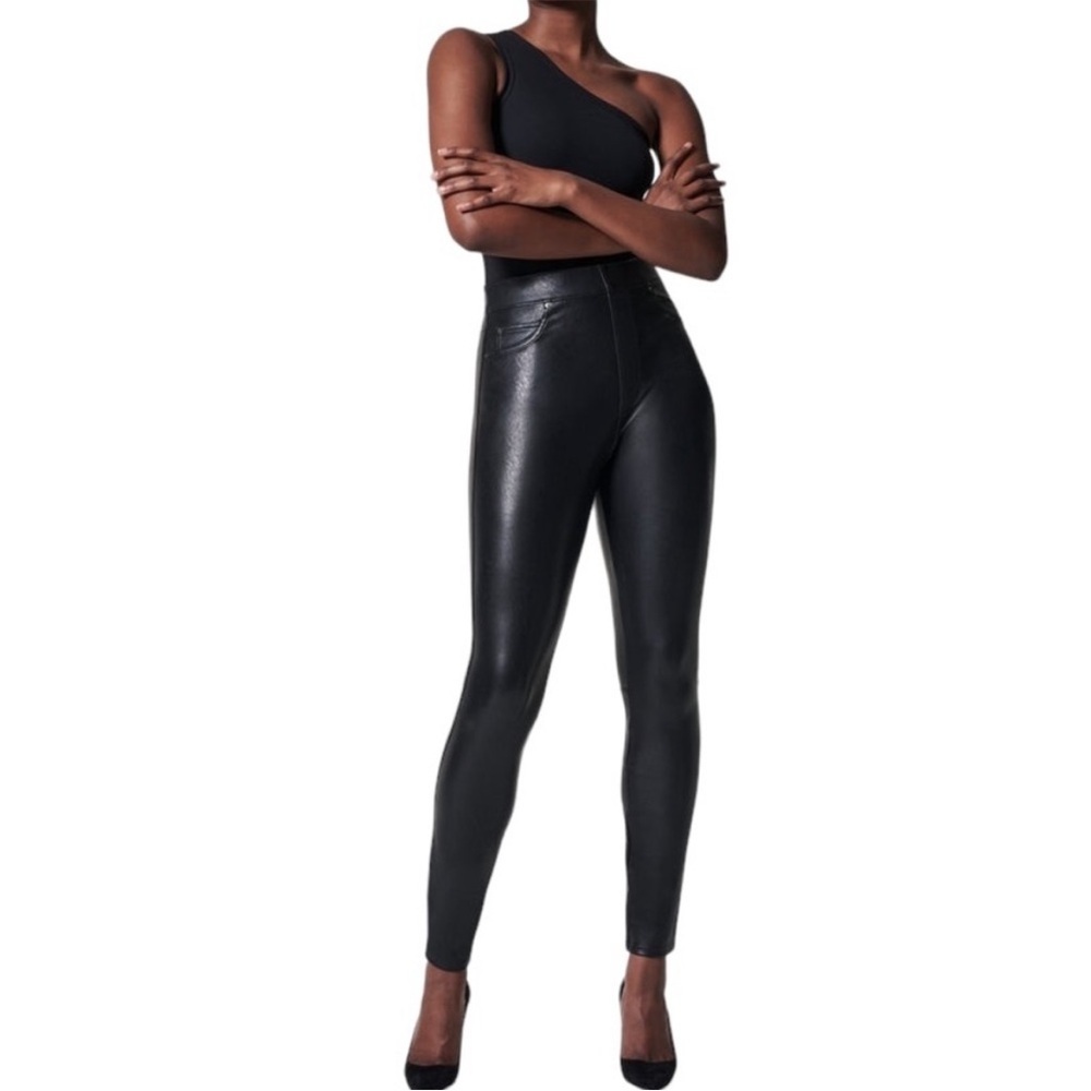 SPANX Glossy Black Leggings - Picture 5 of 14